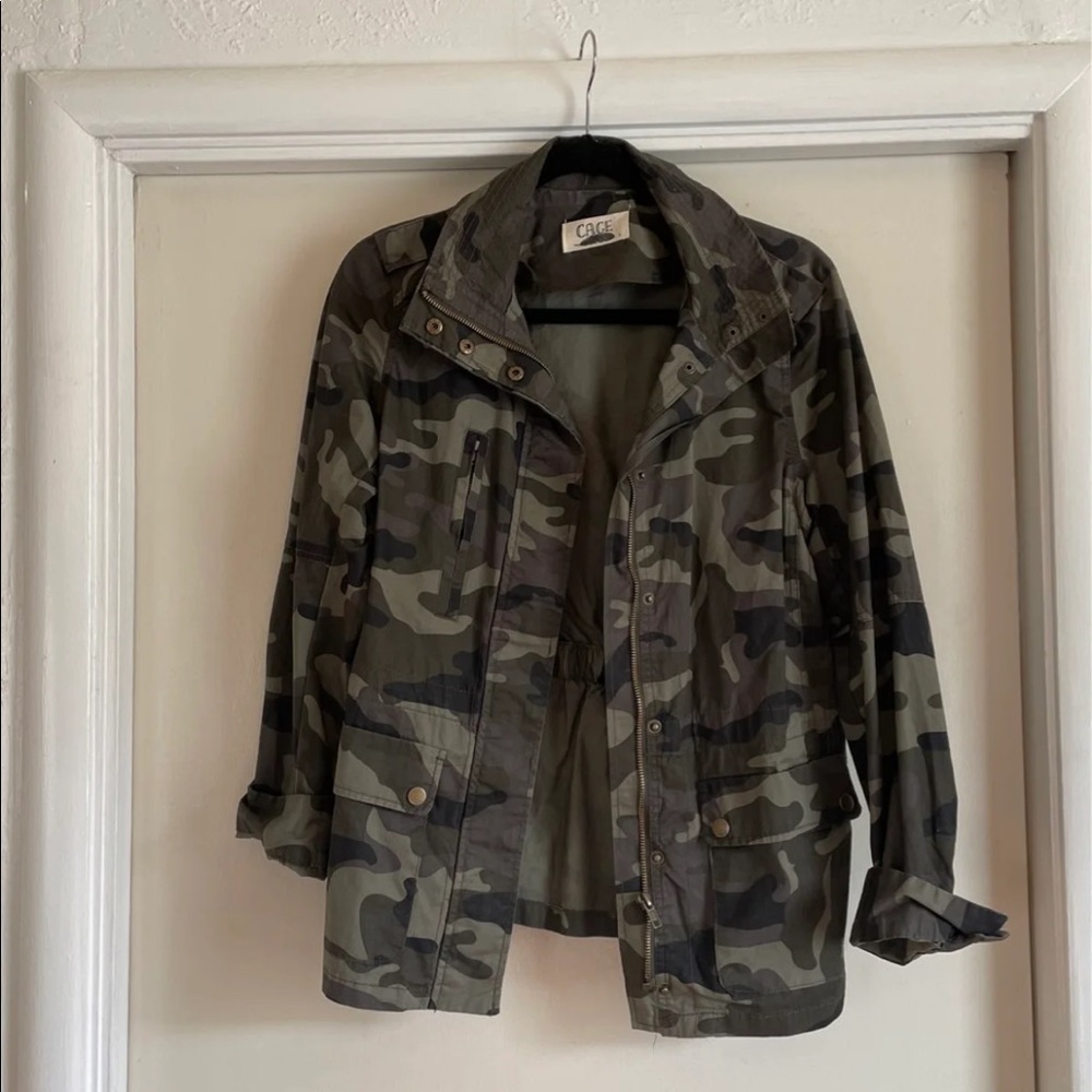 NWOT Camo Light Jacket